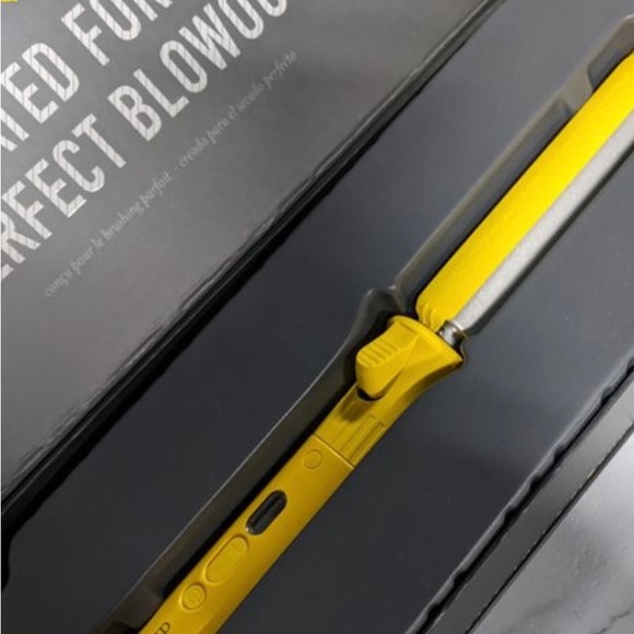 Drybar Other - The 3-Day Bender New in box!!